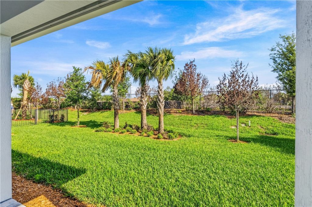 1161 Haven Circle, Vero Beach, FL 32960 Photo