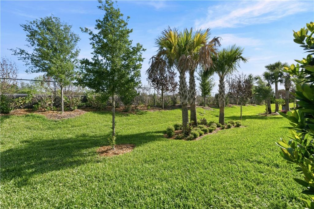 1161 Haven Circle, Vero Beach, FL 32960 Photo