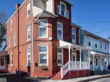 112 NISSLEY STREET, UNIT 2, MIDDLETOWN, PA 17057