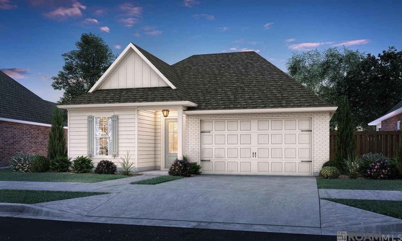 15231 Hazelwood Ct, Prairieville, LA 70769 Main Photo