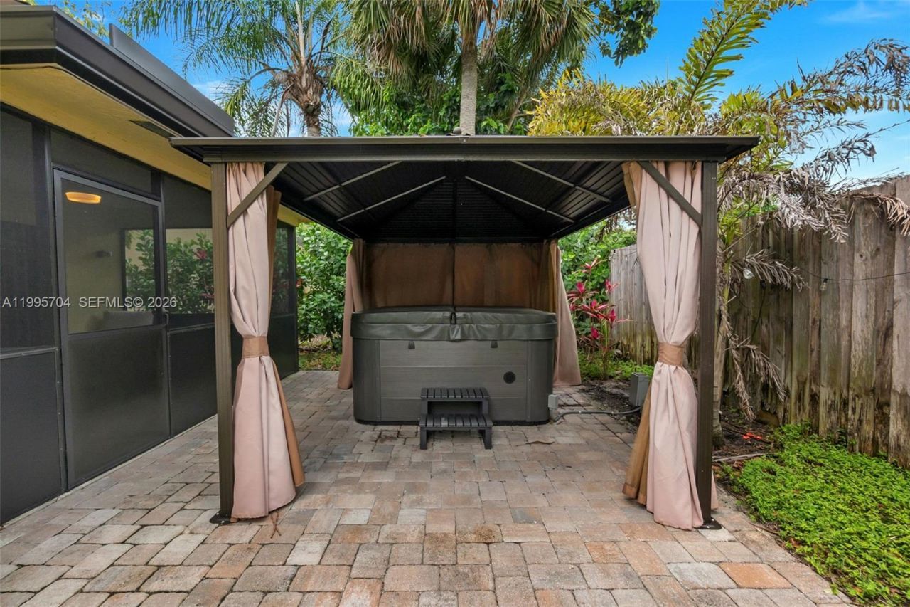 4220 Grove Park Ln, Unit 1, Boynton Beach, FL 33436 Photo