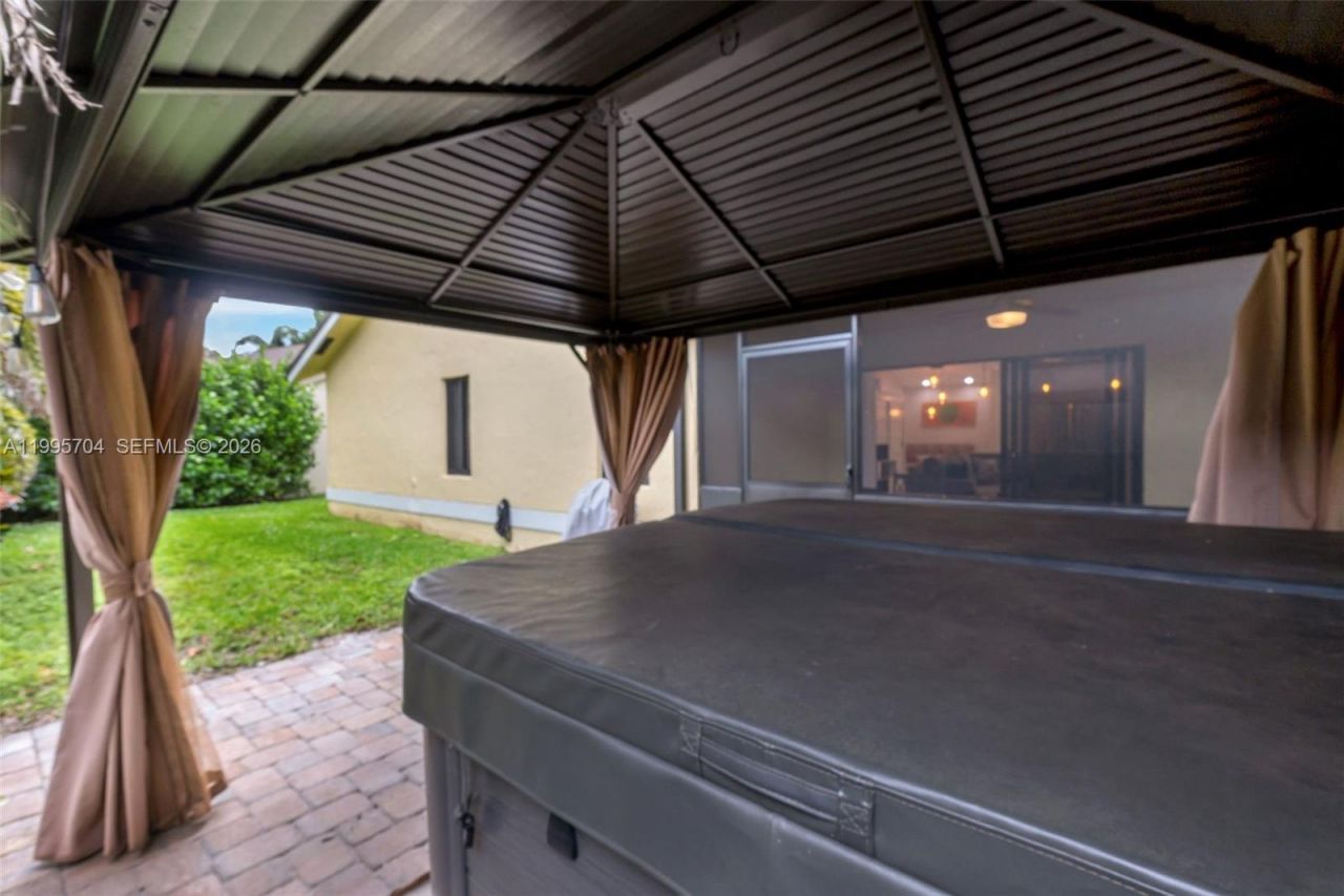 4220 Grove Park Ln, Unit 1, Boynton Beach, FL 33436 Photo