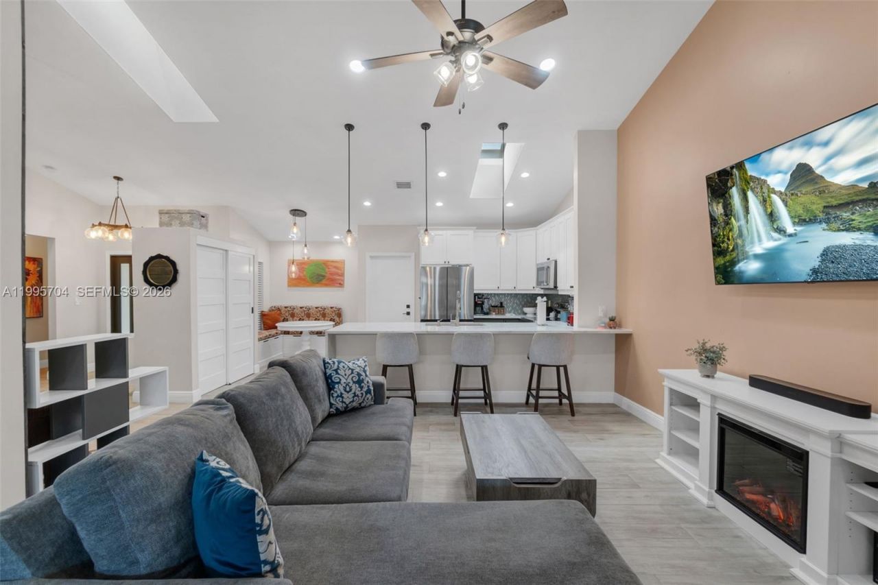 4220 Grove Park Ln, Unit 1, Boynton Beach, FL 33436 Photo