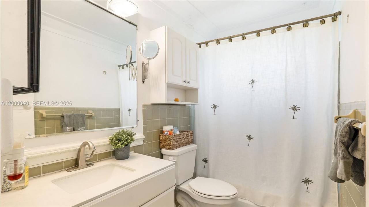 4020 SW 2nd St, Plantation, FL 33317 Photo