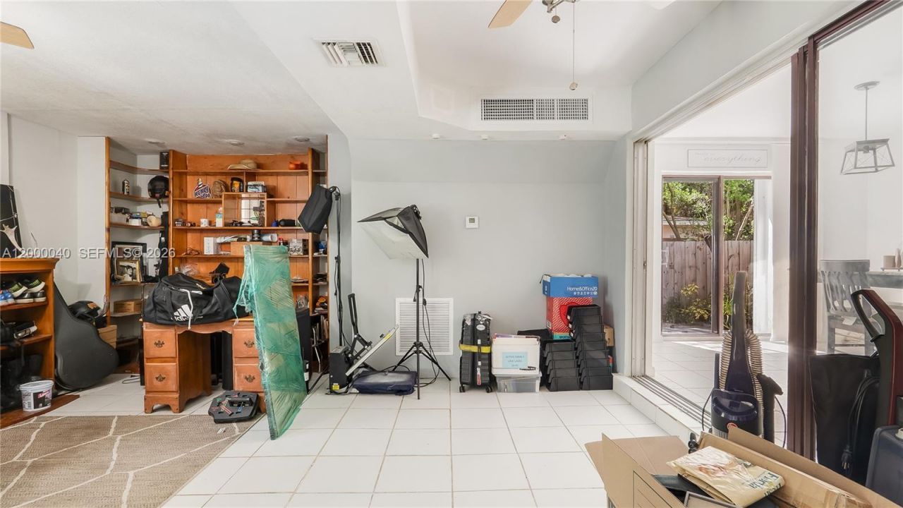 4020 SW 2nd St, Plantation, FL 33317 Photo