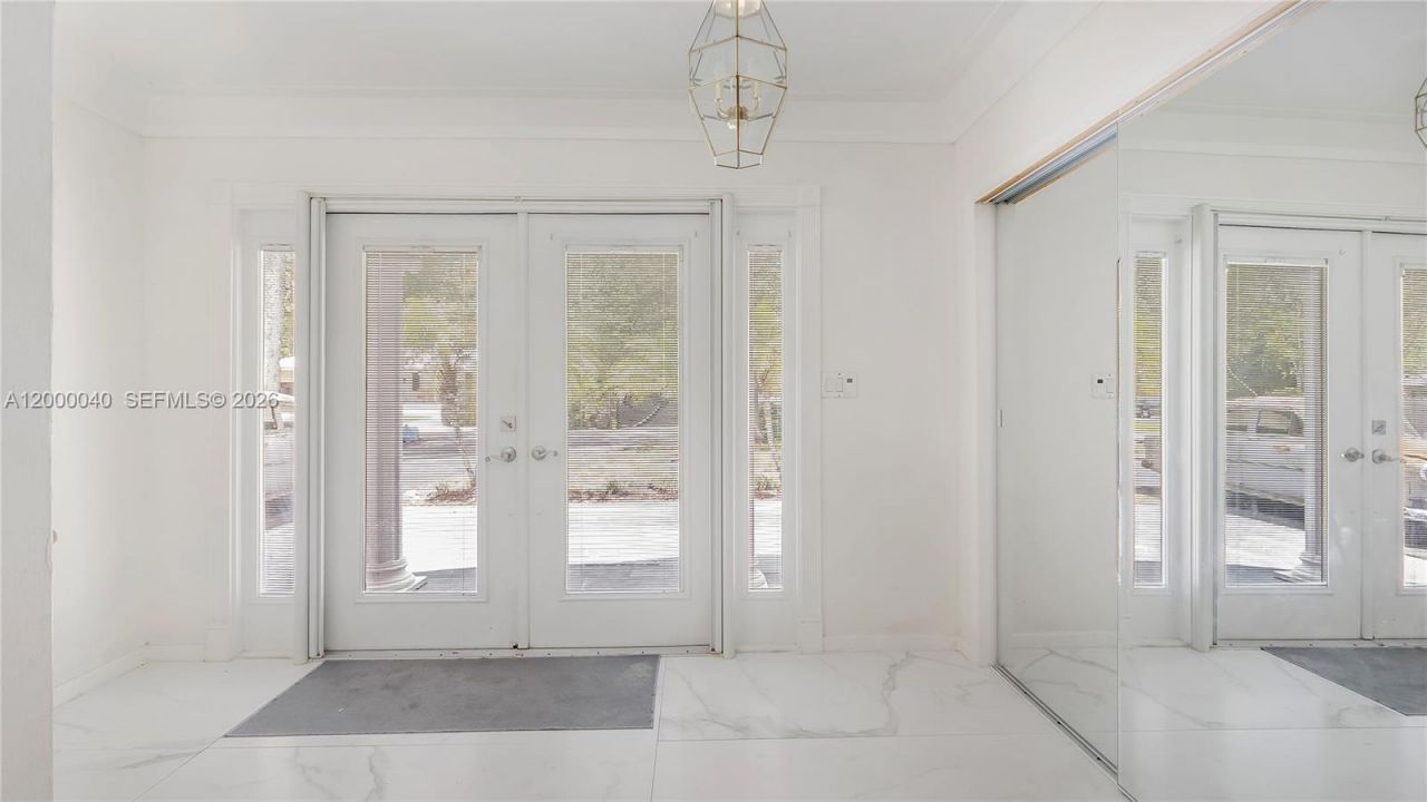 4020 SW 2nd St, Plantation, FL 33317 Photo