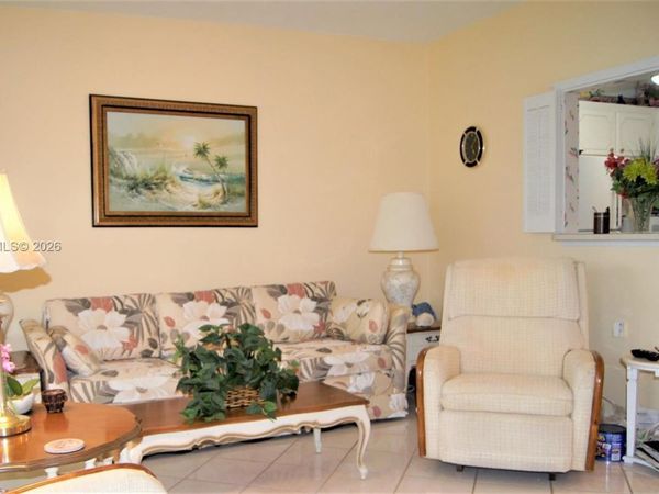 71 Waltham C , Unit 71, West Palm Beach, FL 33417