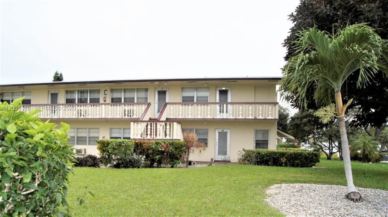 71 Waltham C, Unit 71, West Palm Beach, FL 33417 Photo