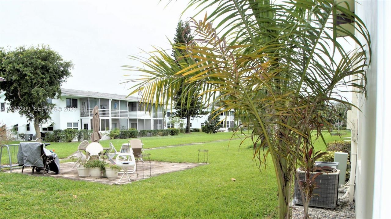 71 Waltham C, Unit 71, West Palm Beach, FL 33417 Photo