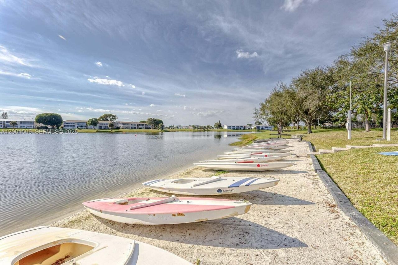 71 Waltham C, Unit 71, West Palm Beach, FL 33417 Photo