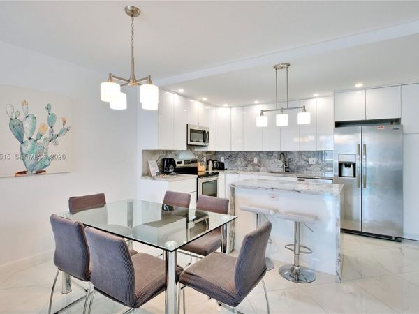 19370 Collins Ave, Unit 1406, Sunny Isles Beach, FL 33160