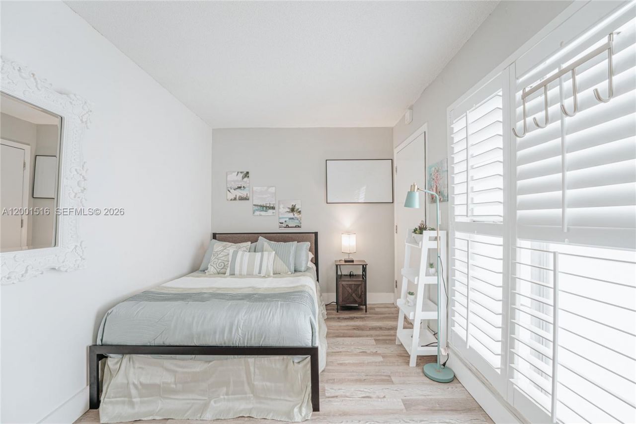 1340 Lincoln Rd, Unit 805, Miami Beach, FL 33139 Photo