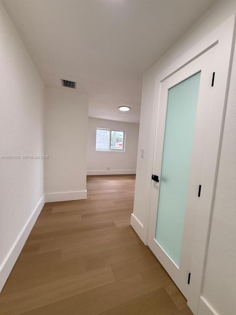 3169 NW 102nd St, Miami, FL 33147 Photo