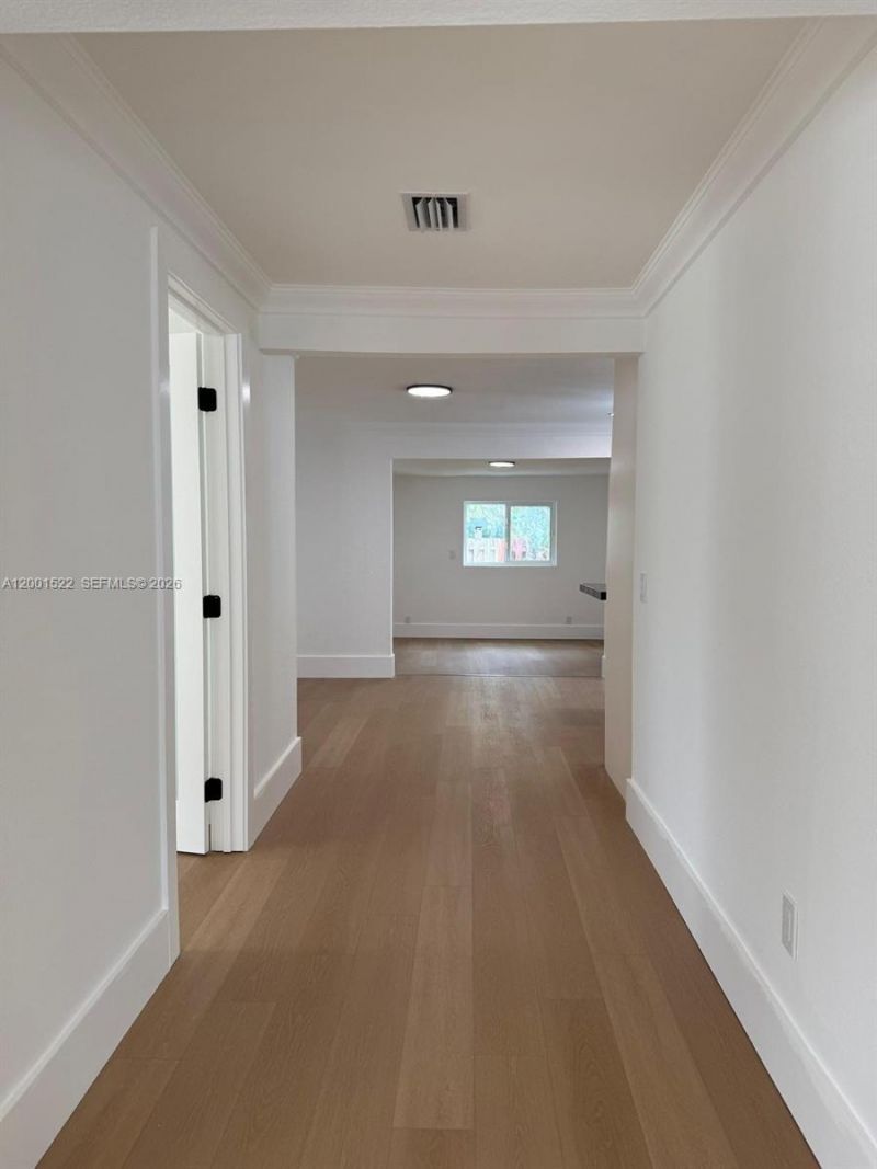 3169 NW 102nd St, Miami, FL 33147 Photo