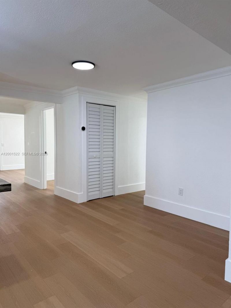 3169 NW 102nd St, Miami, FL 33147 Photo