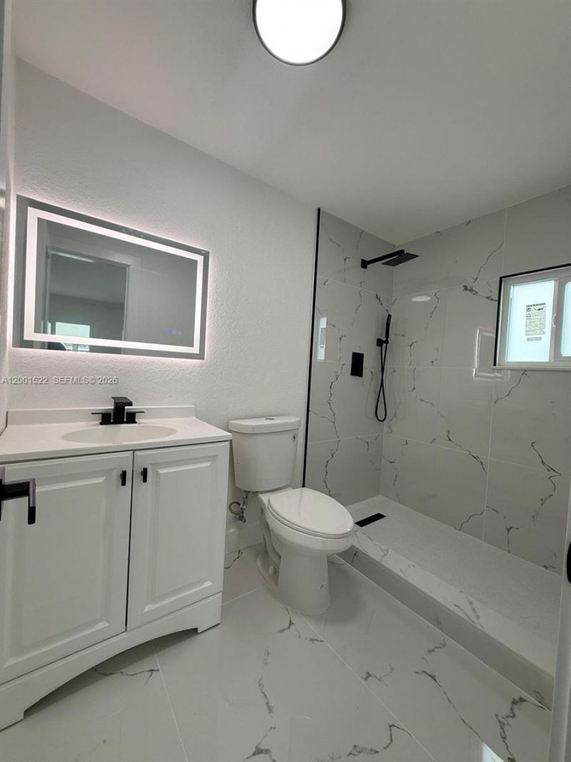 3169 NW 102nd St, Miami, FL 33147 Photo