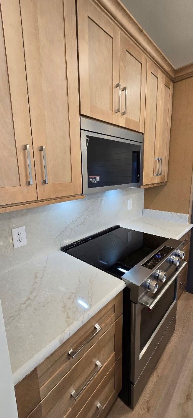 2807 Willowdale Rd. Photo 4