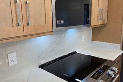 2807 Willowdale Rd. photo 4