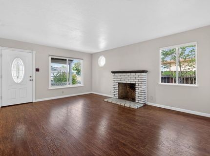 2011 Mangrum Ave, Sacramento, CA 95822 Photo