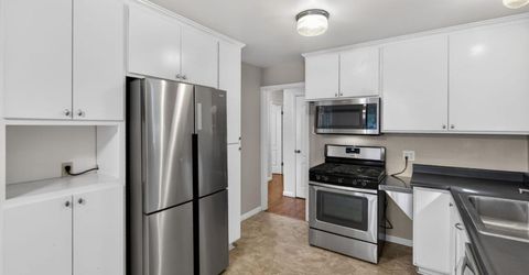 2011 Mangrum Ave, Sacramento, CA 95822 Photo