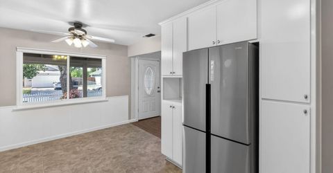 2011 Mangrum Ave, Sacramento, CA 95822 Photo