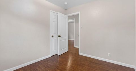 2011 Mangrum Ave, Sacramento, CA 95822 Photo