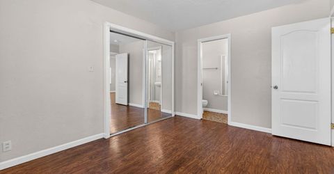 2011 Mangrum Ave, Sacramento, CA 95822 Photo