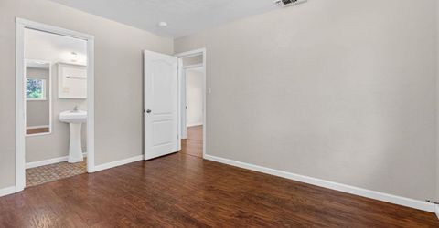 2011 Mangrum Ave, Sacramento, CA 95822 Photo