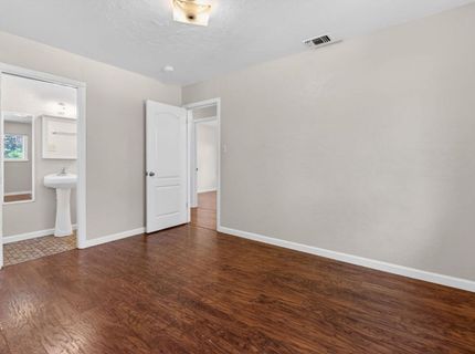 2011 Mangrum Ave, Sacramento, CA 95822 Photo