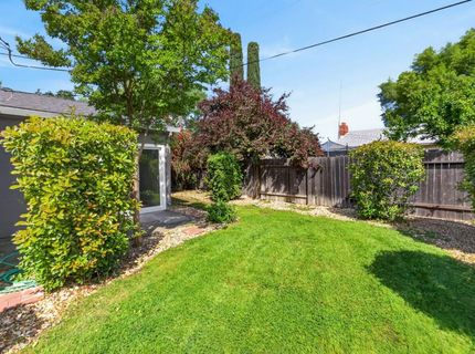 2011 Mangrum Ave, Sacramento, CA 95822 Photo