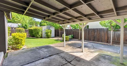 2011 Mangrum Ave, Sacramento, CA 95822 Photo