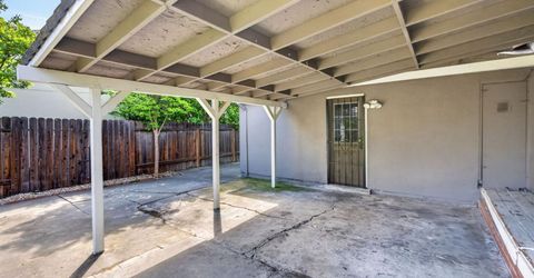 2011 Mangrum Ave, Sacramento, CA 95822 Photo