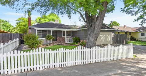 2011 Mangrum Ave, Sacramento, CA 95822 Photo