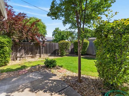 2011 Mangrum Ave, Sacramento, CA 95822 Photo