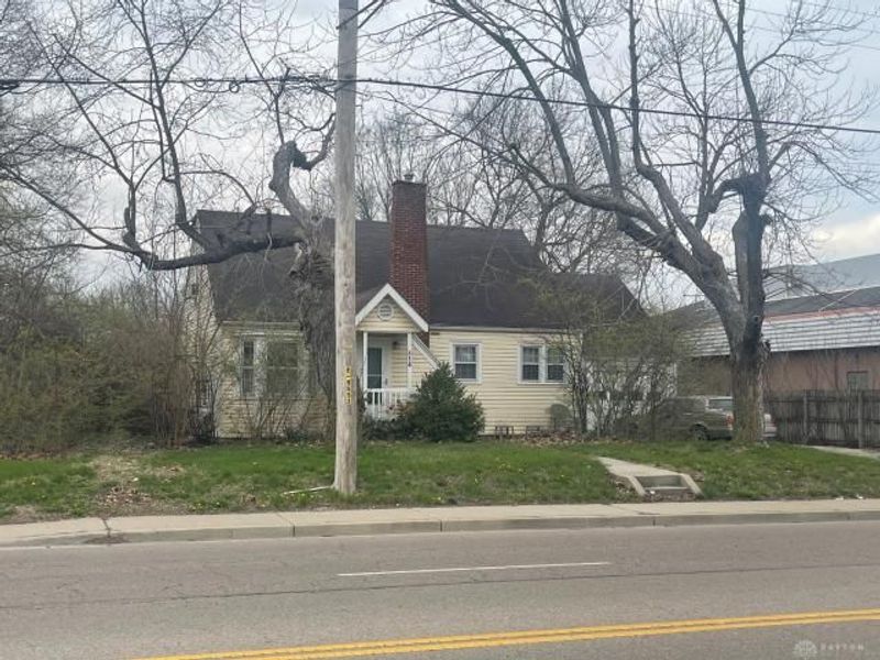 814 N Market Street, Troy, OH 45373 Photo 2