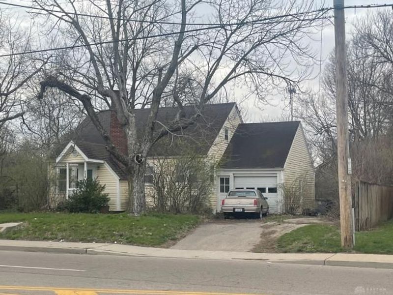 814 N Market Street, Troy, OH 45373 Photo 3