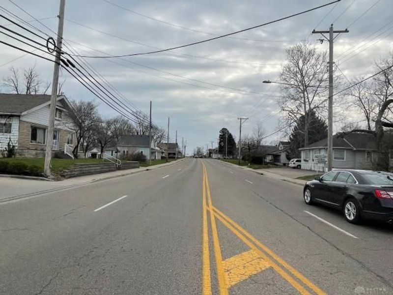 814 N Market Street, Troy, OH 45373 Photo 4