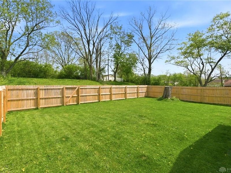 1468 Ironwood Drive, Fairborn, OH 45324 Photo 21