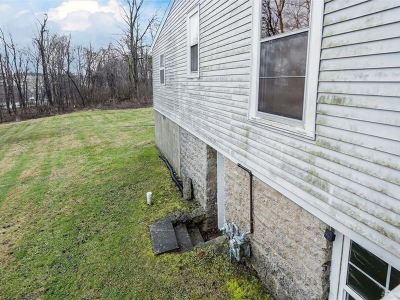 648 N High Street, Hillsboro, OH 45133 Photo 10