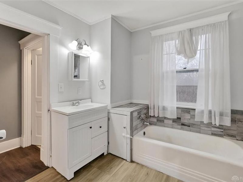 648 N High Street, Hillsboro, OH 45133 Photo 29