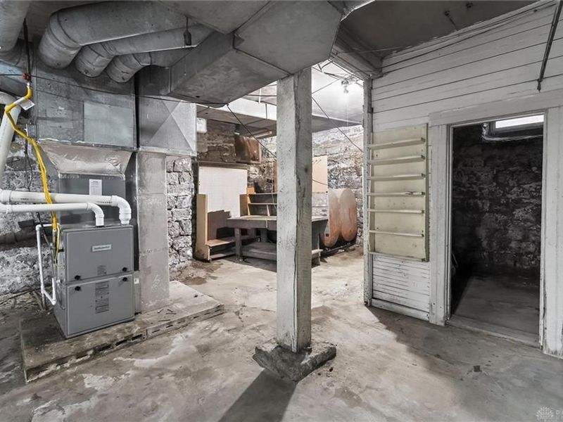 648 N High Street, Hillsboro, OH 45133 Photo 47