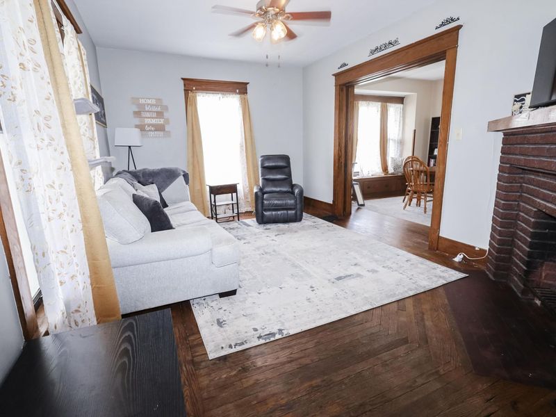 1422 Elm Street, Coshocton, OH 43812 Photo 2