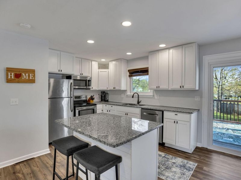 2886 Scotch Pine Court, Columbus, OH 43231 Photo 10