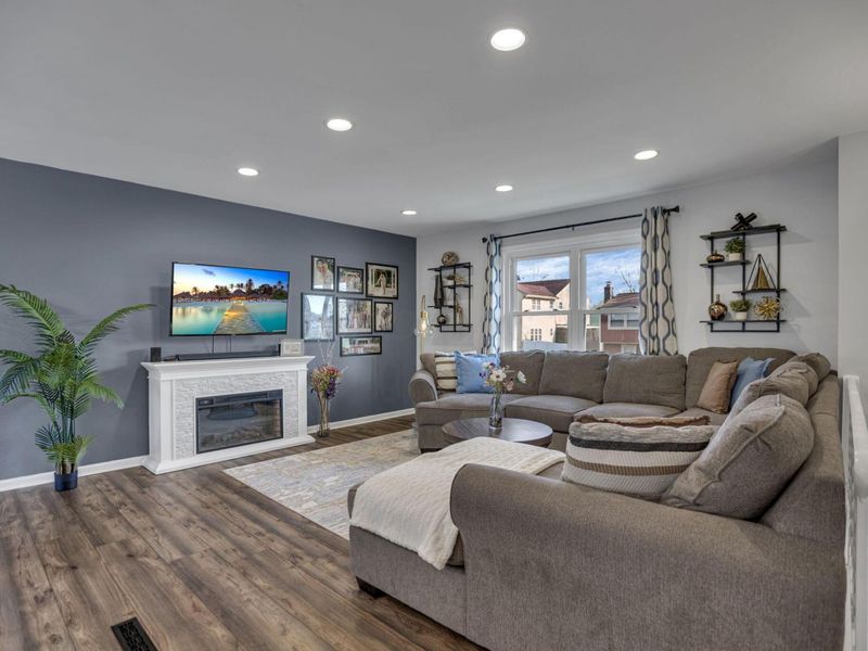 2886 Scotch Pine Court, Columbus, OH 43231 Photo 6