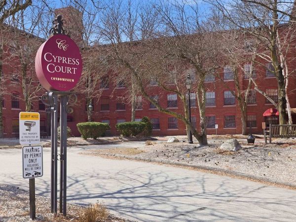 335 Cypress Street, Unit 3J, Manchester, NH 03103