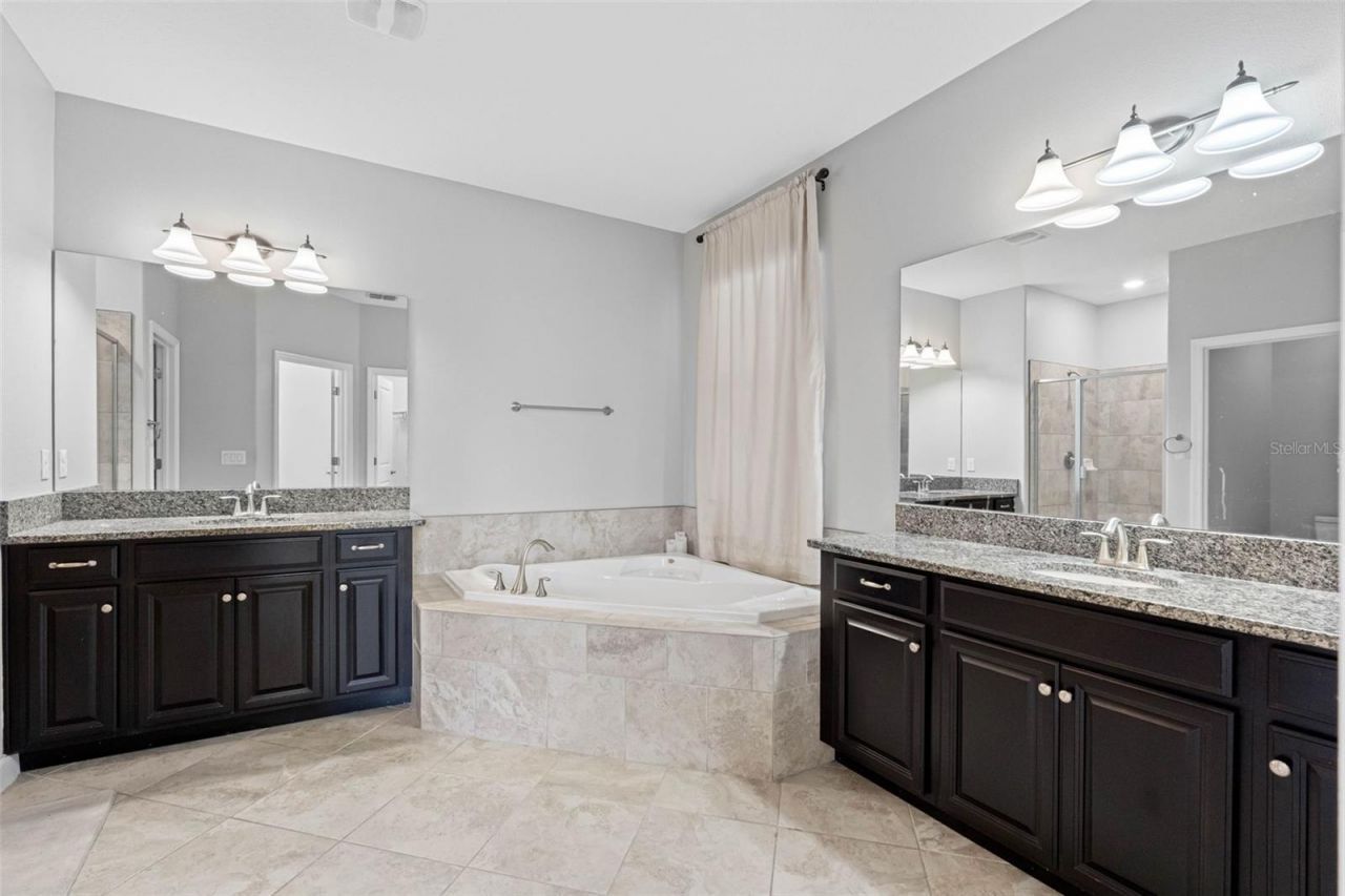 10066 Victory Gallop Loop, Ruskin, FL 33573 Photo