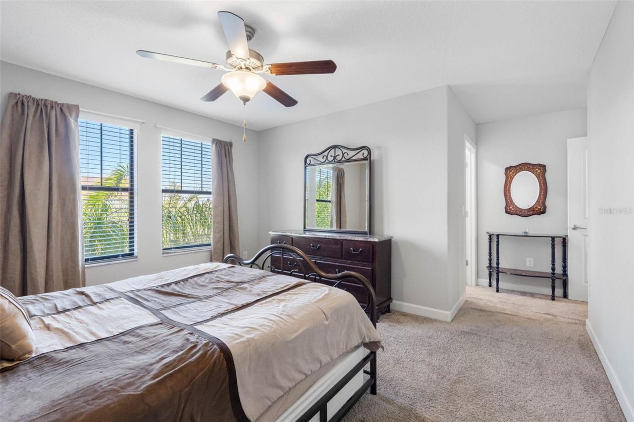 10066 Victory Gallop Loop, Ruskin, FL 33573 Photo