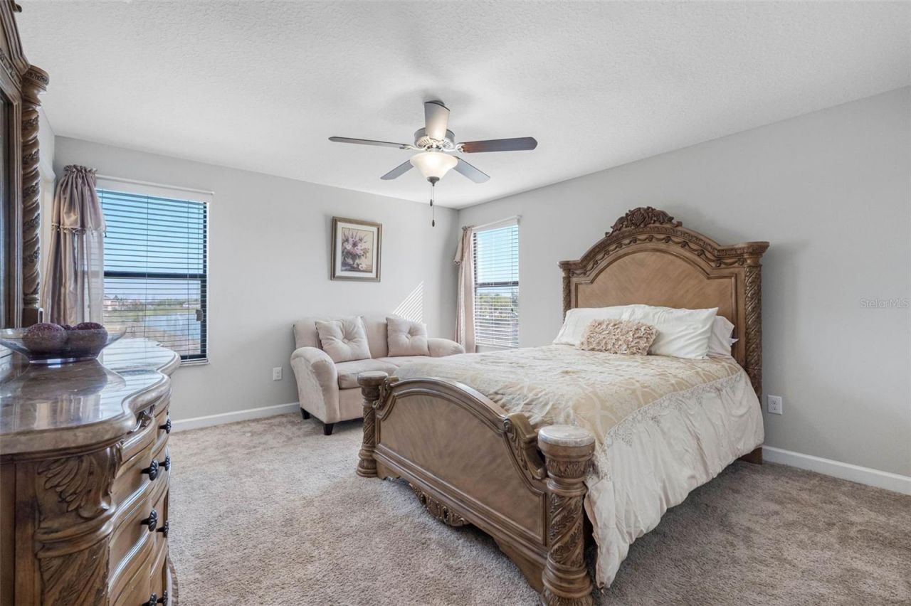 10066 Victory Gallop Loop, Ruskin, FL 33573 Photo
