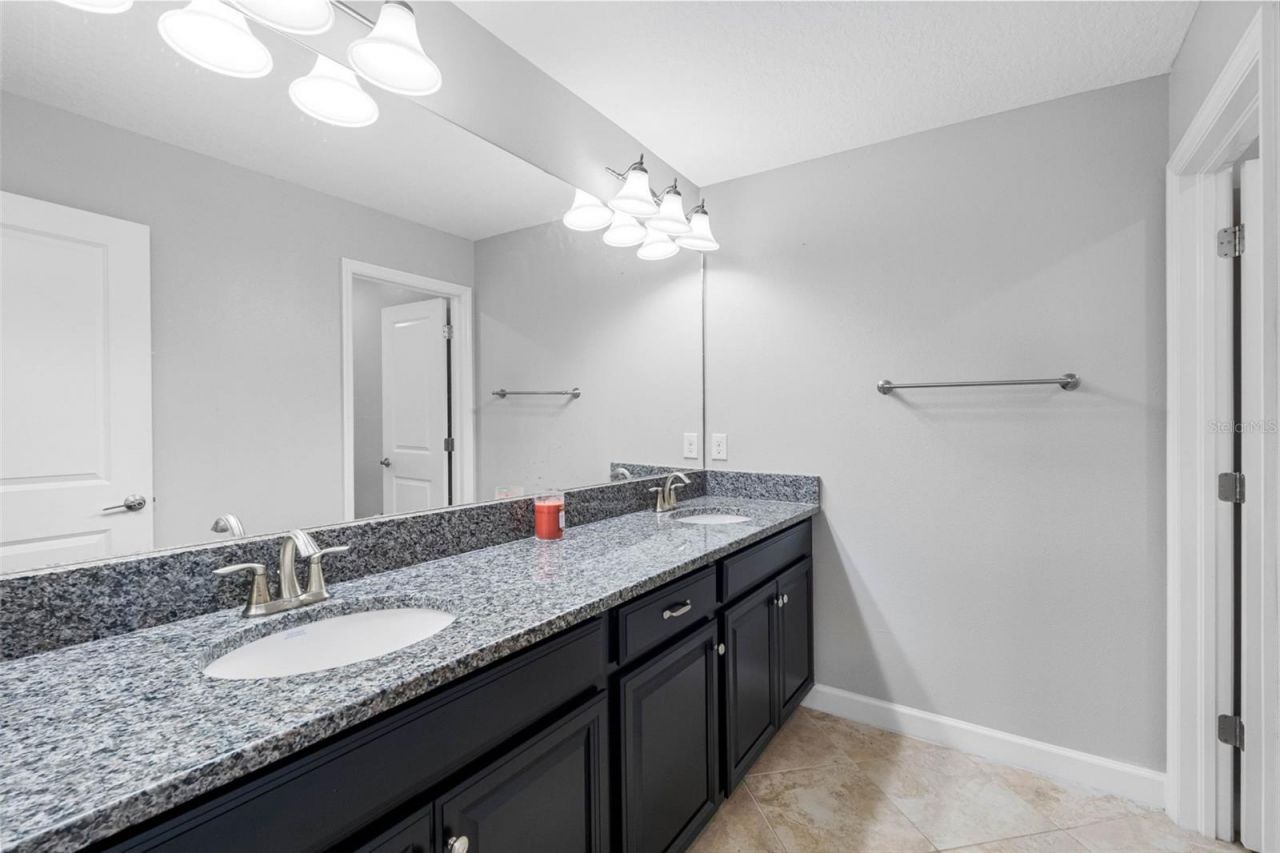 10066 Victory Gallop Loop, Ruskin, FL 33573 Photo
