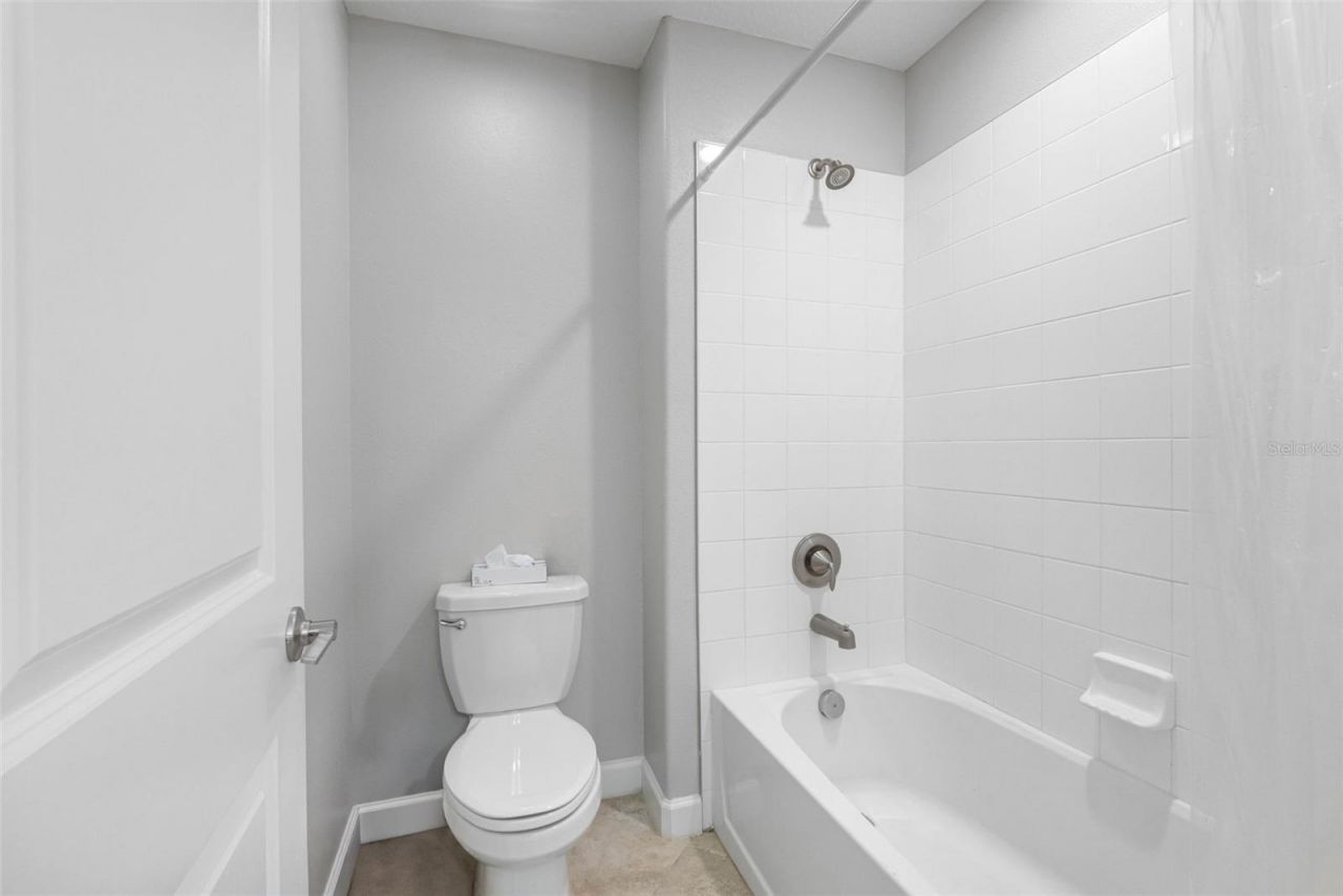 10066 Victory Gallop Loop, Ruskin, FL 33573 Photo
